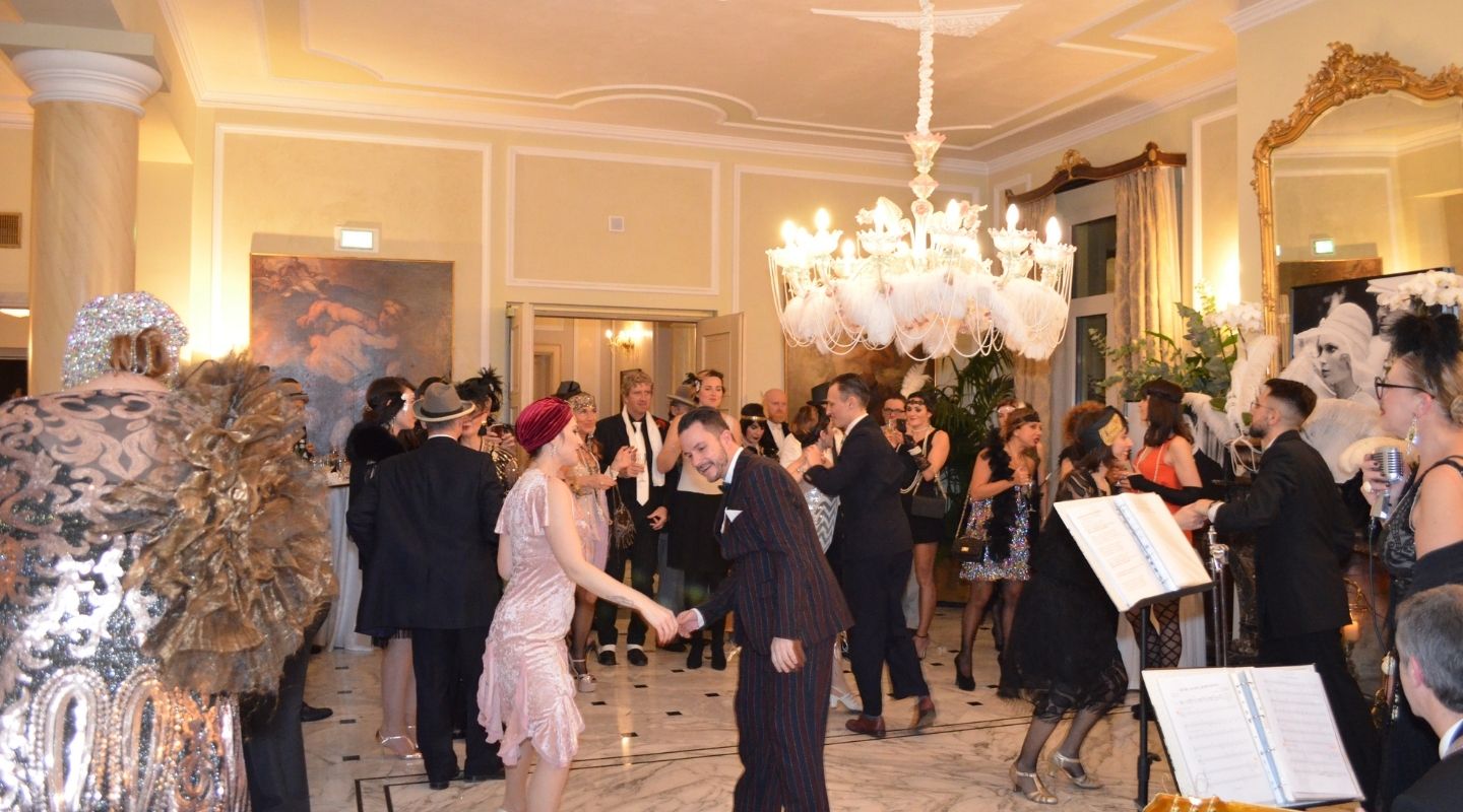 Festeggiamenti | Parties and Celebrations