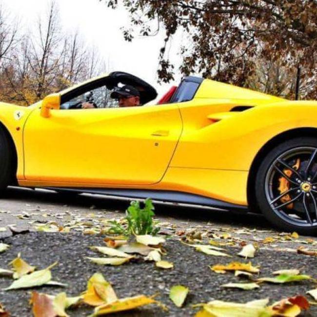 Food &amp; Ferrari Tour