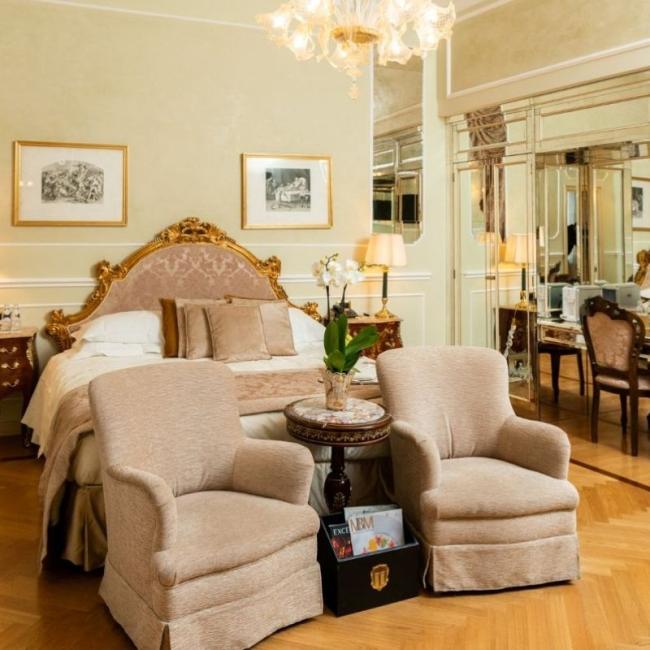 Grand Deluxe