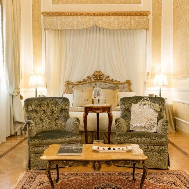 Grand Deluxe