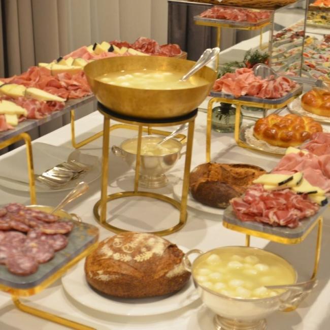 Festeggiamenti | Parties and Celebrations