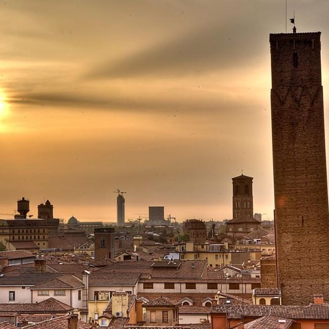 Scenari e fermenti di Bologna | Scenarios and ferment of Bologna